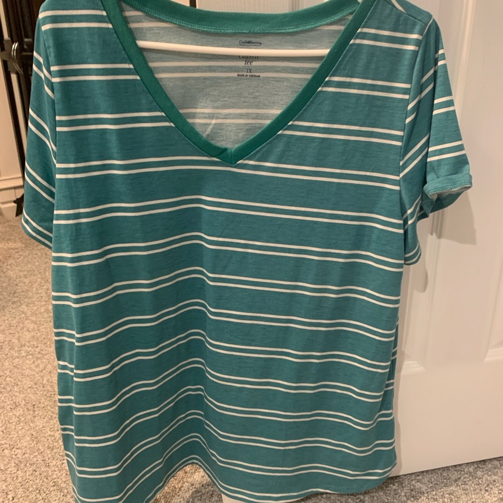 Croft and Barrow women’s 1X shirt